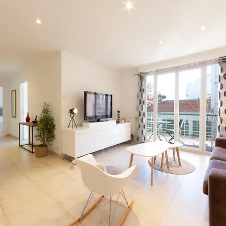 Robert Soleau Bright Design Flat Center Of Apartamento Antibes